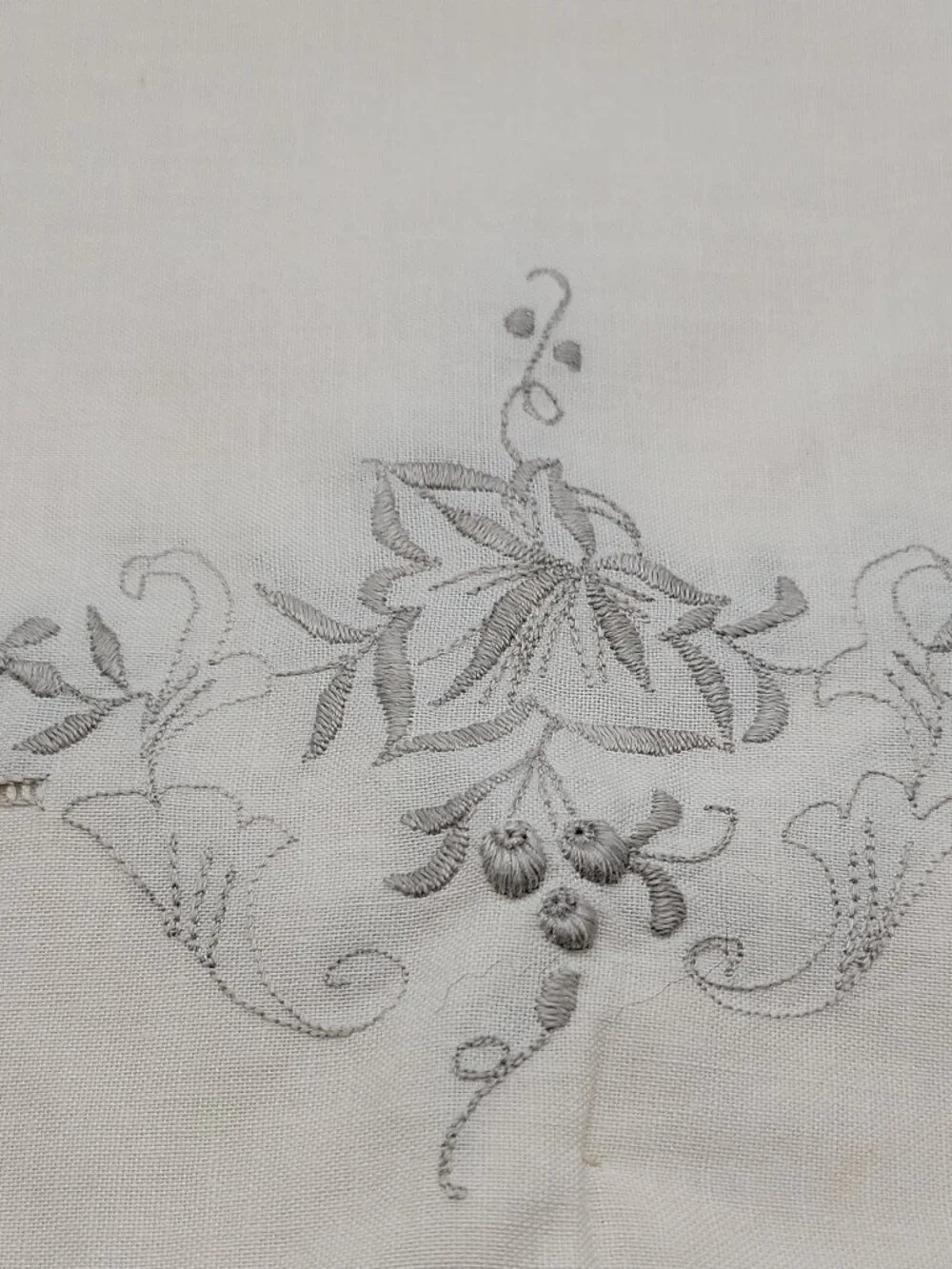 8 Piece Linen/ Cotton 8 Tea Towels And 8 Napkins. Embroidered, Dining Table VTG